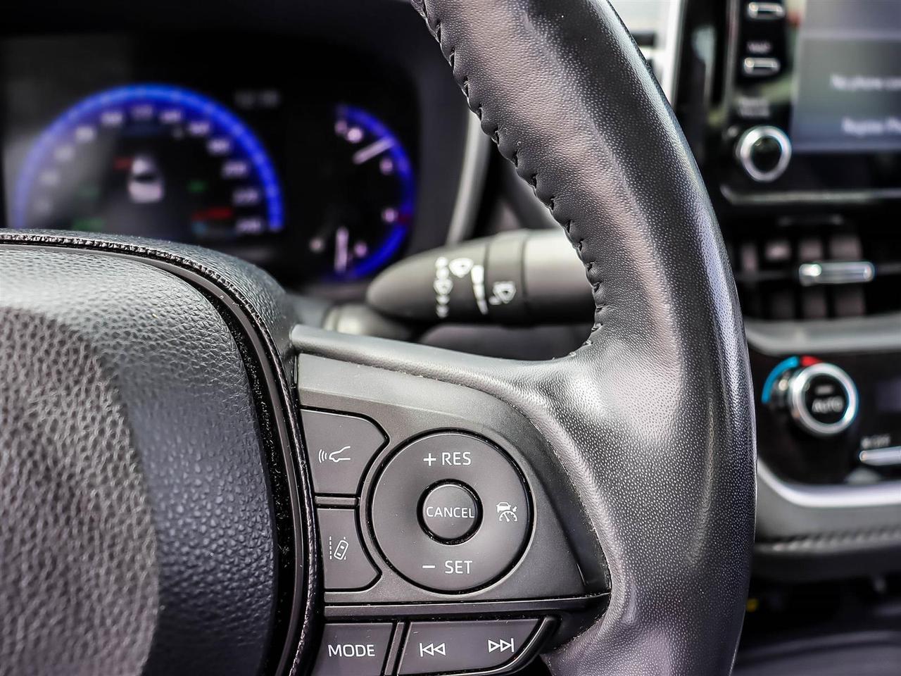 2020 Toyota Corolla Hybrid Base Mississauga ON