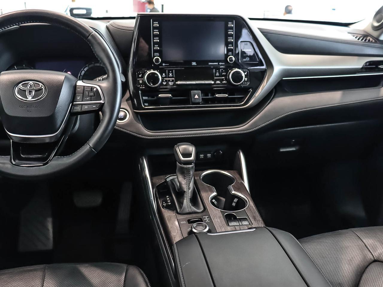 2020 Toyota Highlander Limited Mississauga ON