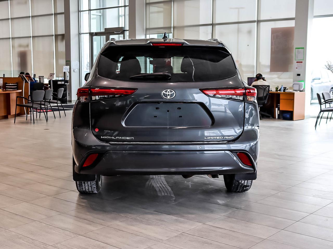 2020 Toyota Highlander Limited Mississauga ON