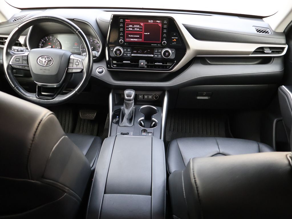 2020 Toyota Highlander XLE