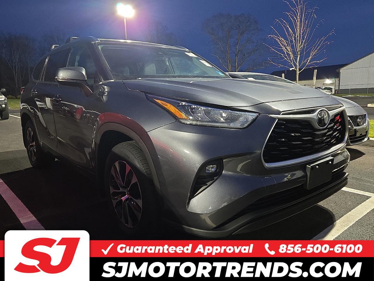 2020 Toyota Highlander XLE's photo