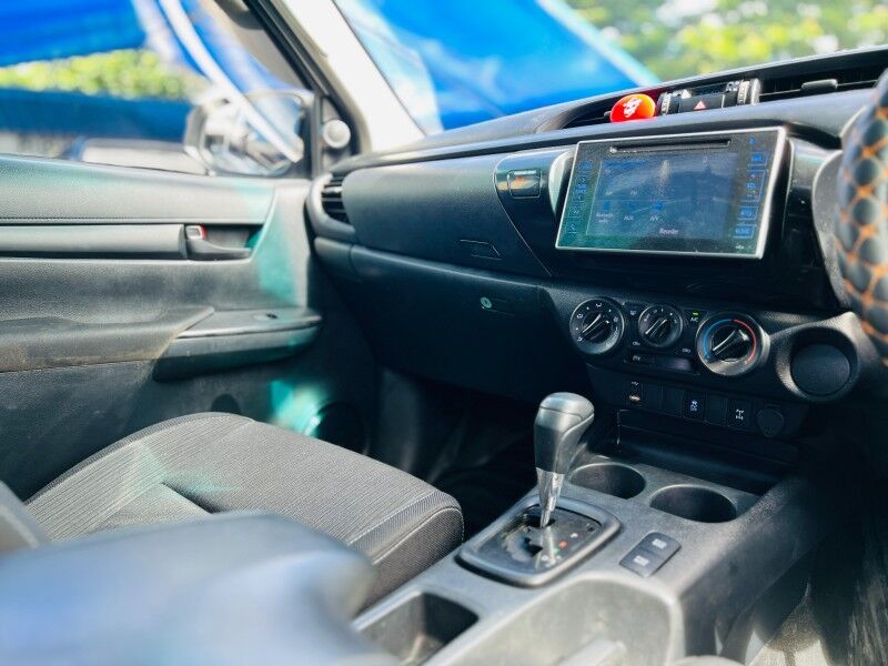 2020 Toyota Hilux SR (2.8L Diesel) Vaitele 2020 Toyota Hilux SR (2.8L Diesel) Vaitele