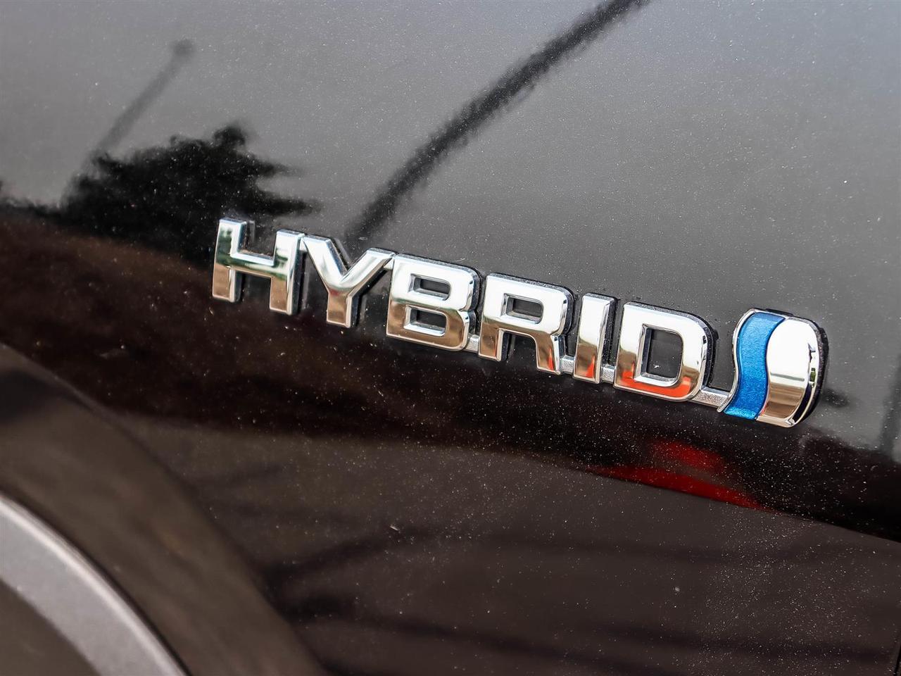 2020 Toyota RAV4 Hybrid LE Mississauga ON