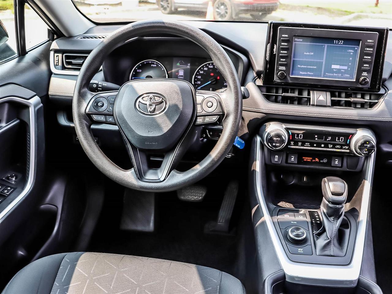 2020 Toyota RAV4 Hybrid LE Mississauga ON