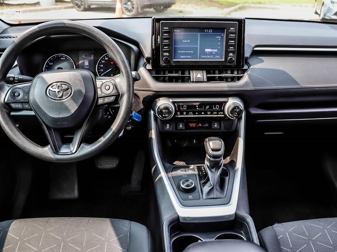 2020 Toyota RAV4 Hybrid LE Mississauga ON