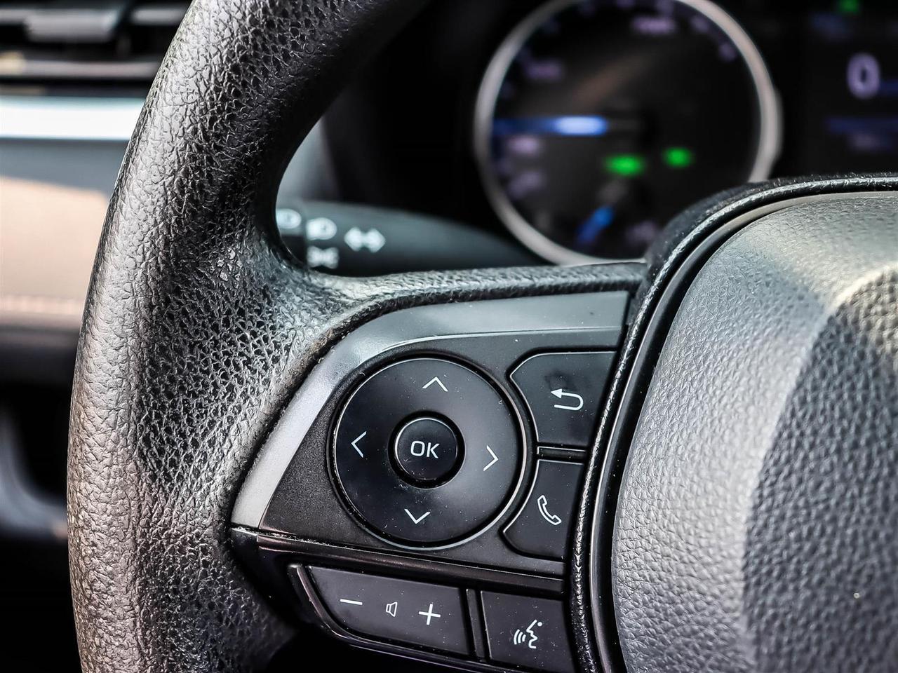 2020 Toyota RAV4 Hybrid LE Mississauga ON