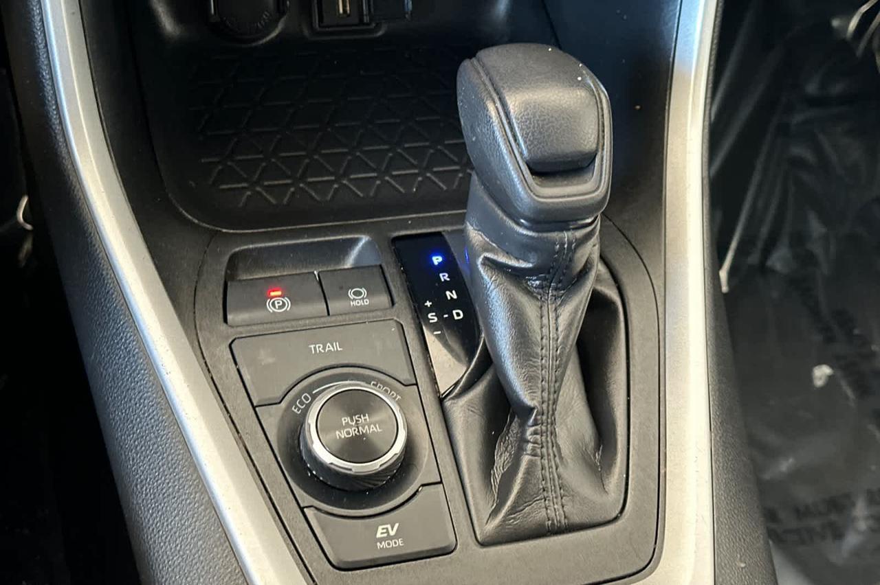 2020 Toyota RAV4 Hybrid LE Roseville CA