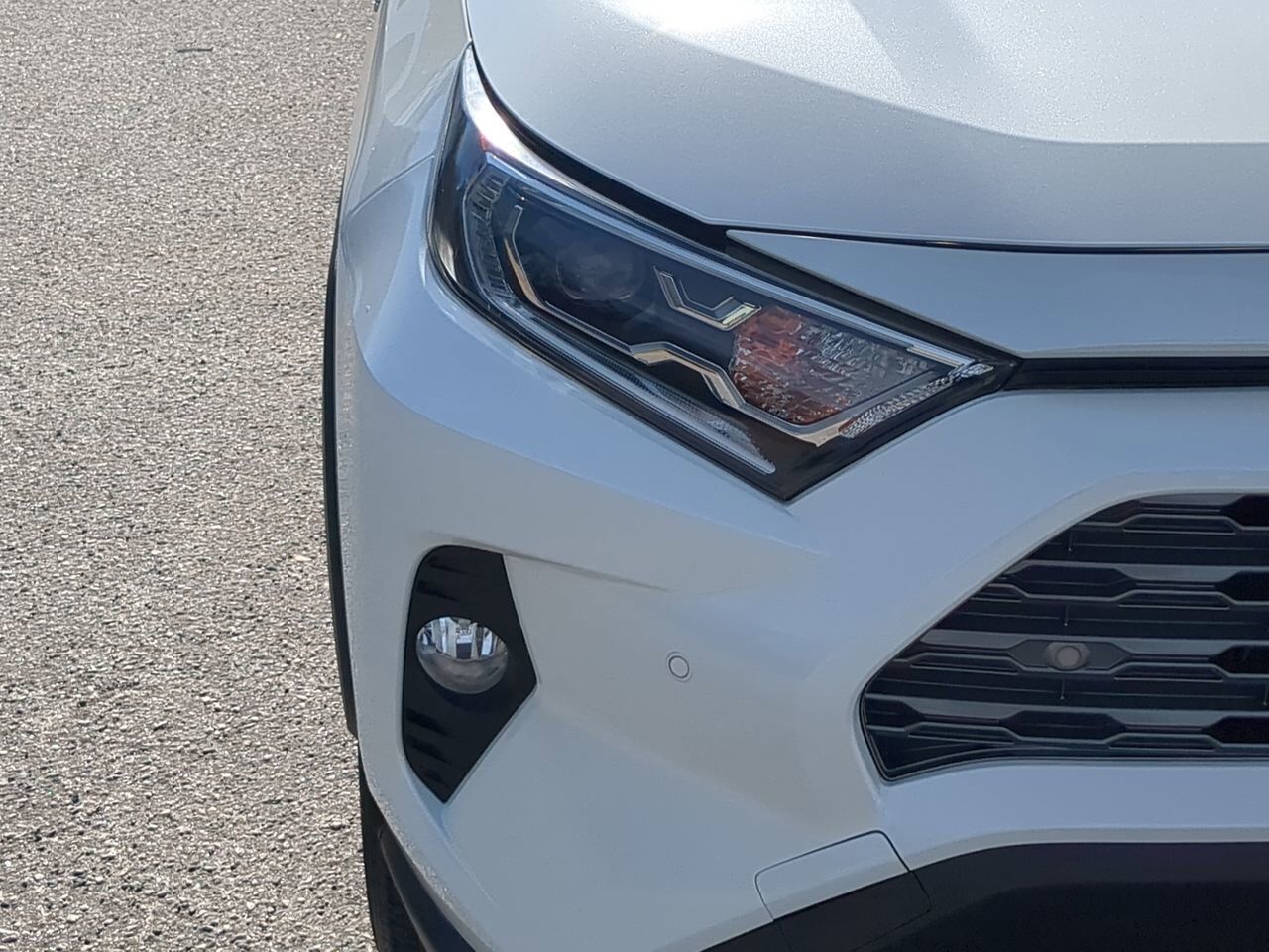 2020 Toyota RAV4 Hybrid Limited Appleton WI