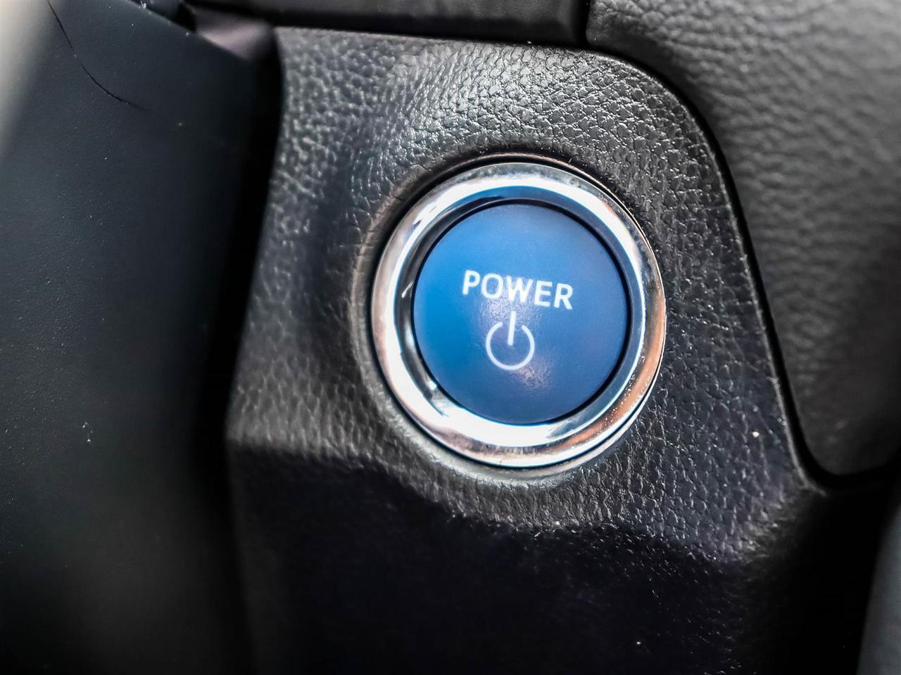 2020 Toyota RAV4 Hybrid XLE Mississauga ON