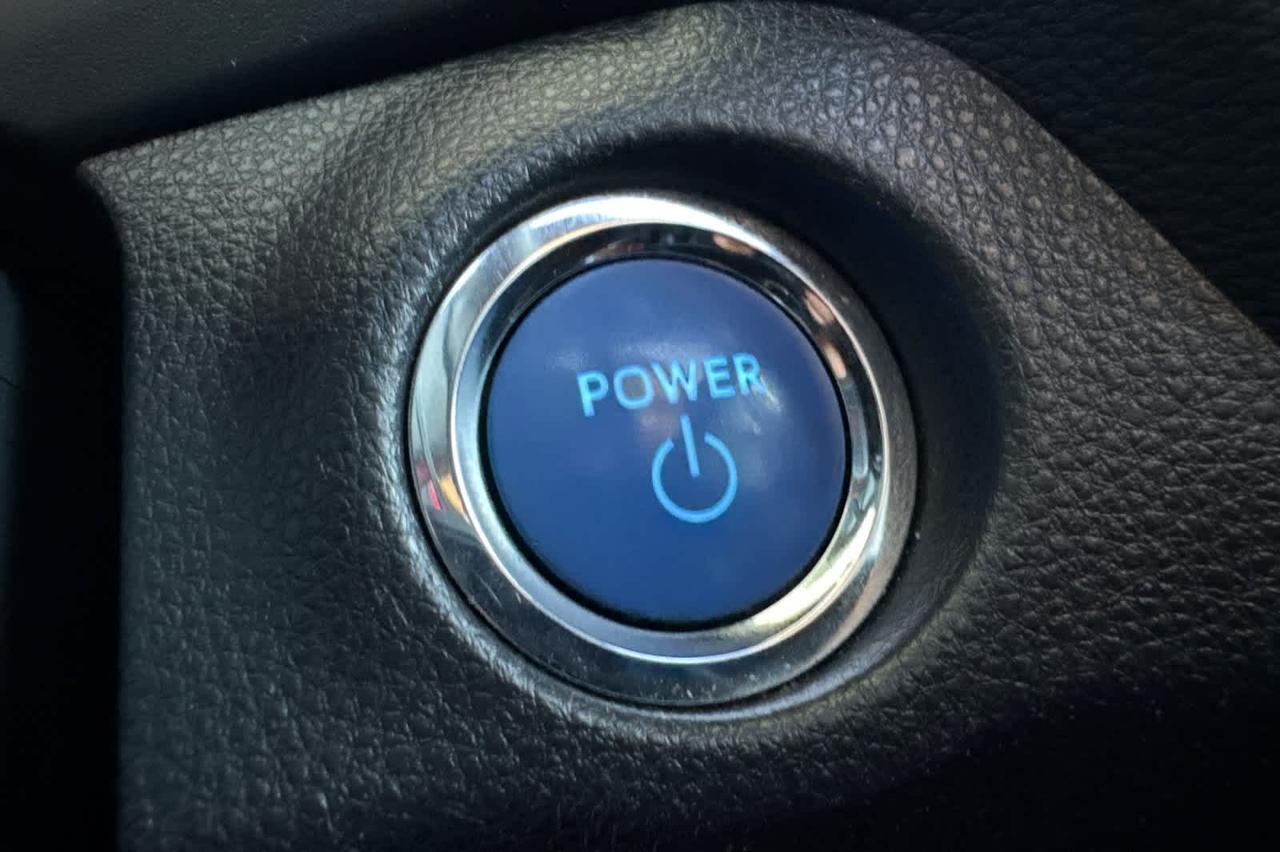 2020 Toyota RAV4 Hybrid XSE Roseville CA