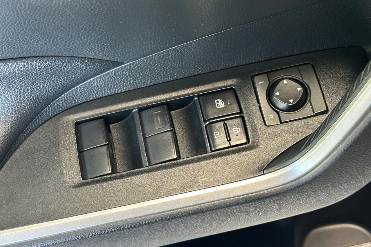 2020 Toyota RAV4 LE Roseville CA