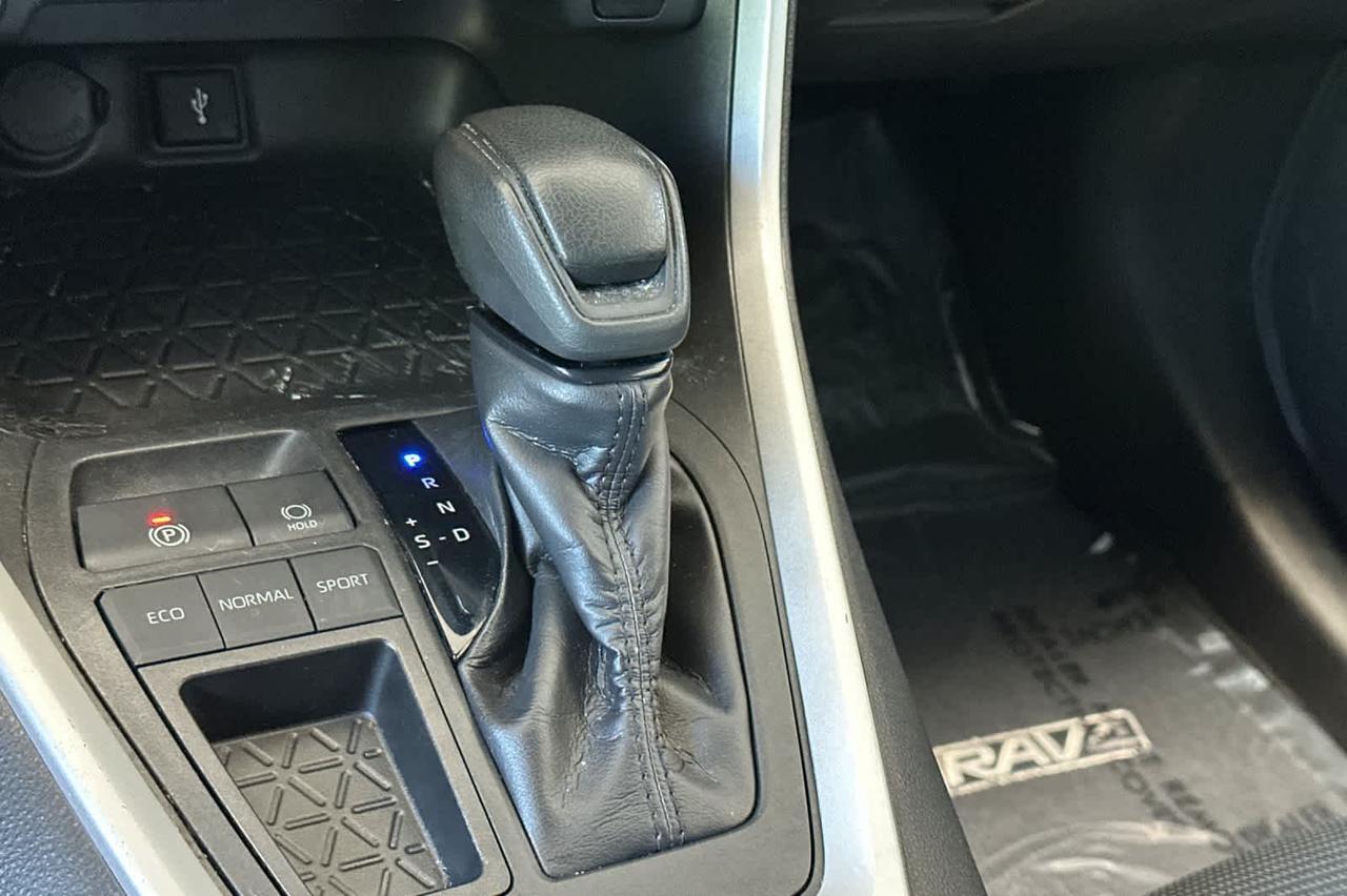 2020 Toyota RAV4 LE Roseville CA