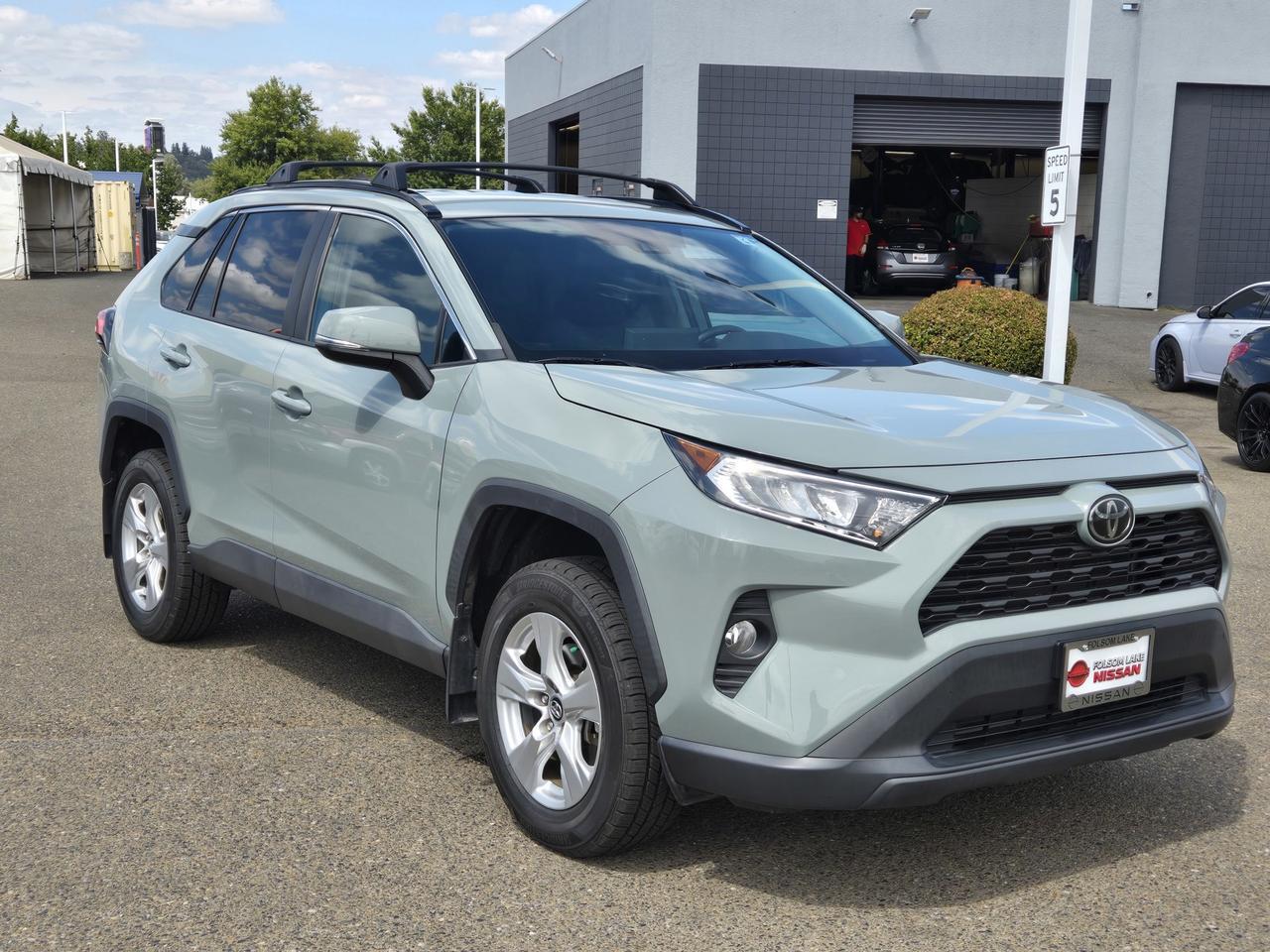 2020 Toyota RAV4 XLE 2020 Toyota RAV4 XLE