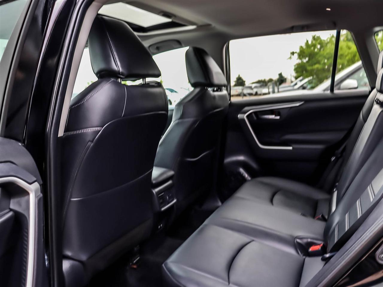 2020 Toyota RAV4 XLE Mississauga ON