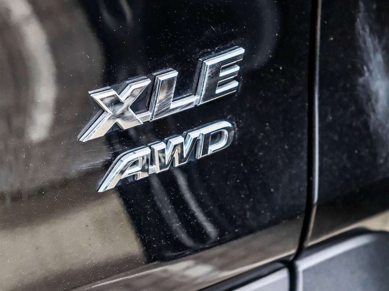 2020 Toyota RAV4 XLE Mississauga ON