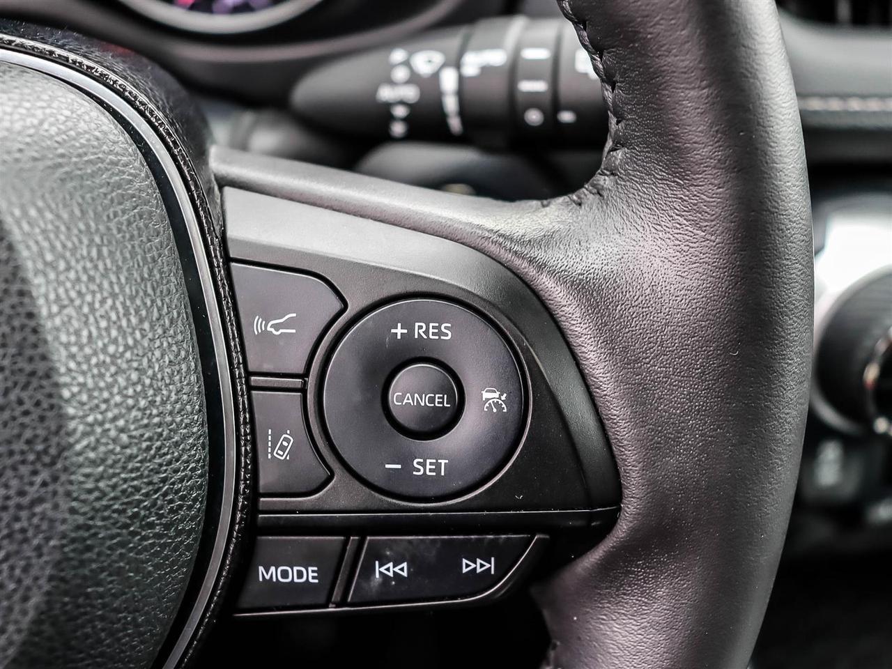 2020 Toyota RAV4 XLE Mississauga ON