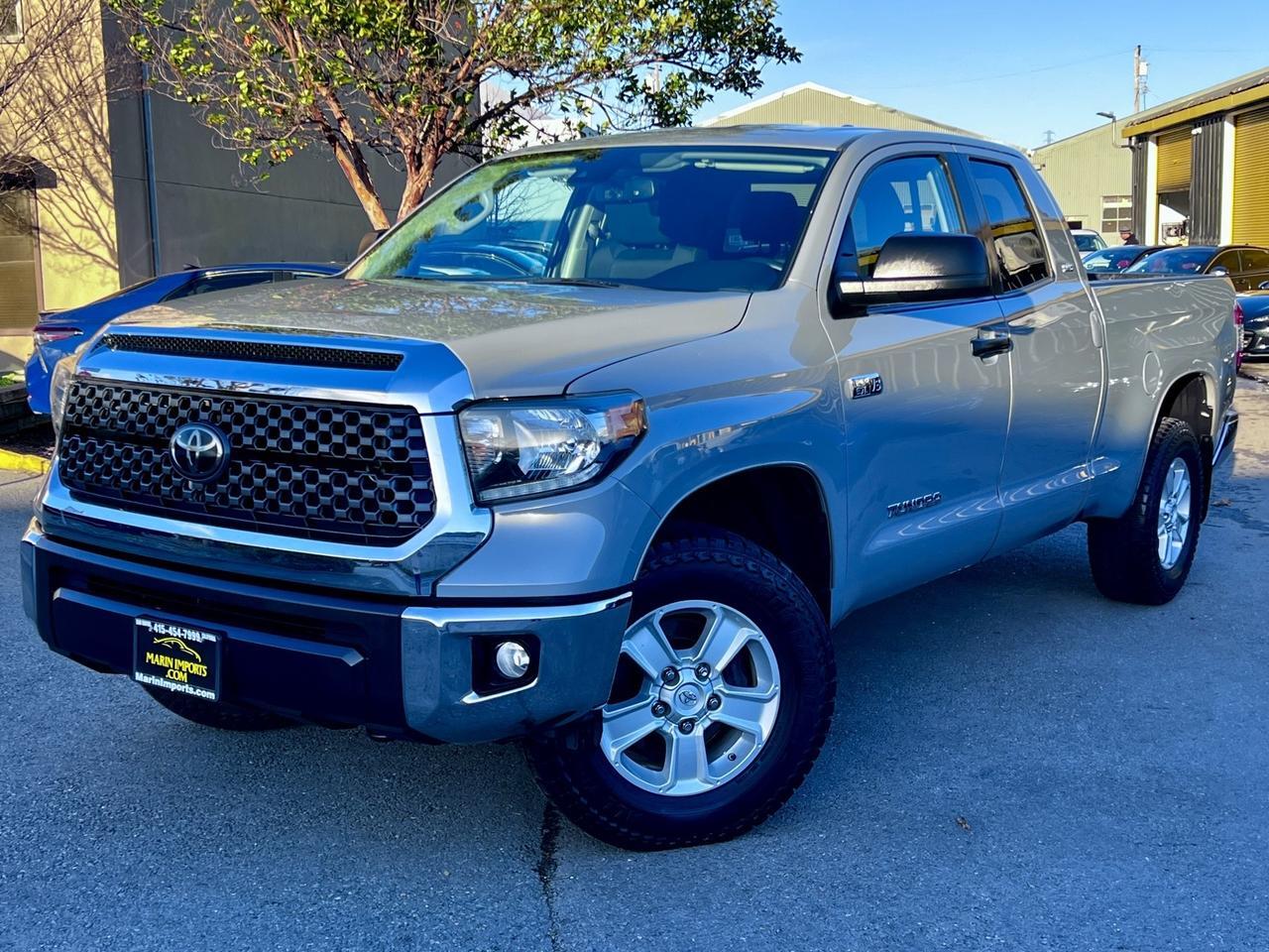 2020 Toyota Tundra SR5's photo