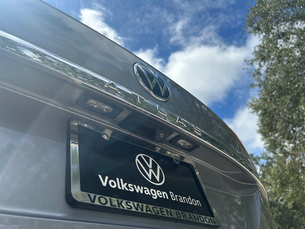 2020 Volkswagen Atlas Cross Sport 3.6L V6 SE w/Technology R-Line Tampa FL