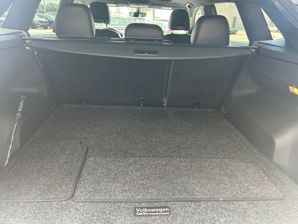 2020 Volkswagen Atlas Cross Sport 3.6L V6 SE w/Technology R-Line Tampa FL