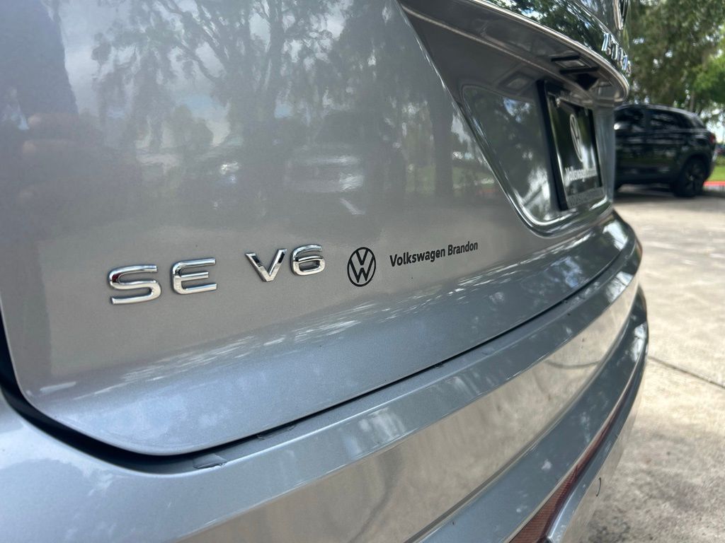 2020 Volkswagen Atlas Cross Sport 3.6L V6 SE w/Technology R-Line Tampa FL