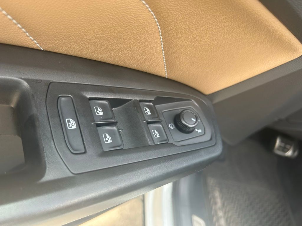 2020 Volkswagen Atlas Cross Sport 3.6L V6 SEL Premium R-Line Tampa FL