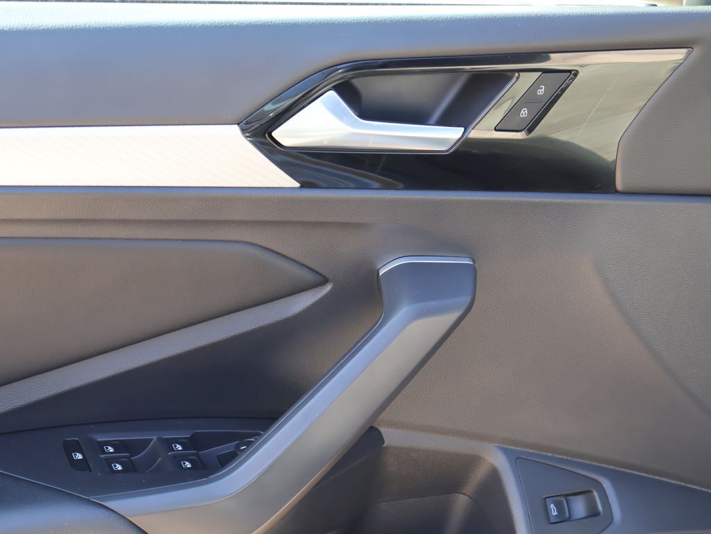 2020 Volkswagen Jetta R-Line