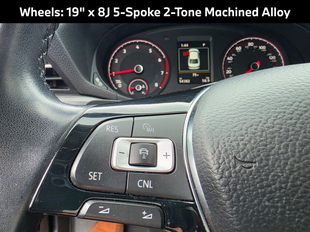 2020 Volkswagen Passat 2.0T R-Line