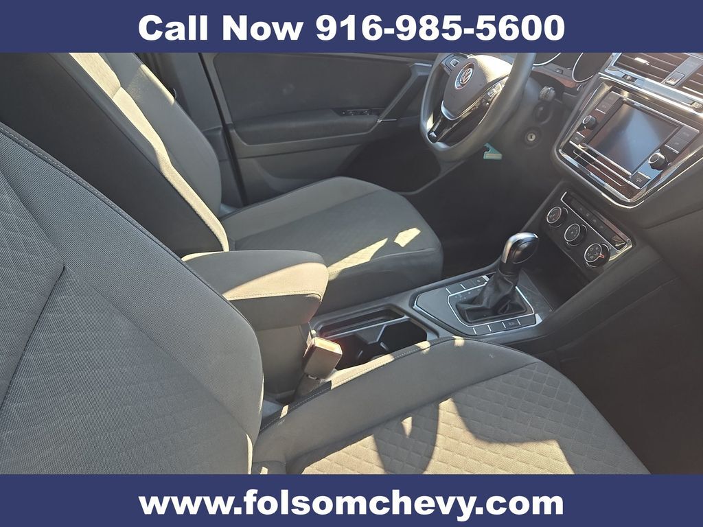2020 Volkswagen Tiguan 2.0T S 2020 Volkswagen Tiguan 2.0T S