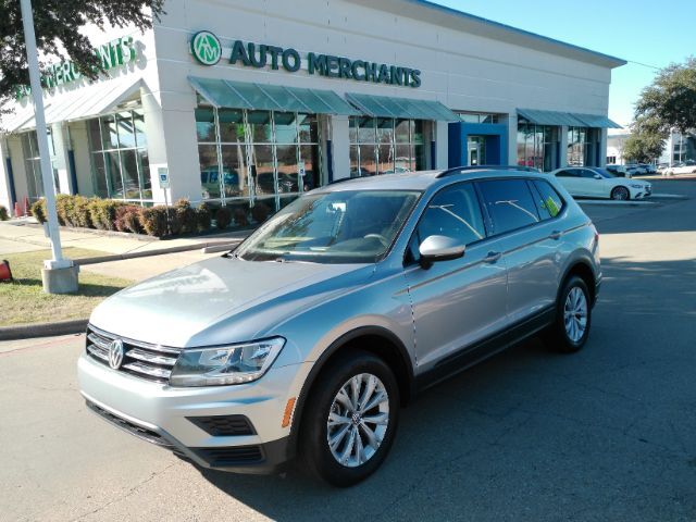 2020 Volkswagen Tiguan S's photo