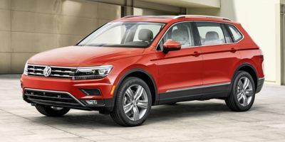 2020 Volkswagen Tiguan S's photo