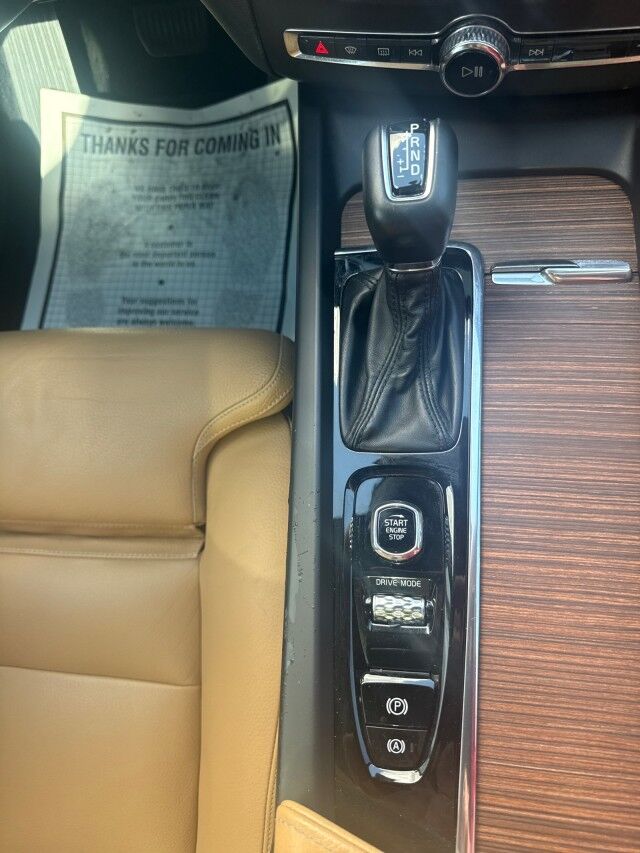 2020 Volvo XC60 Inscription Springfield IL 2020 Volvo XC60 Inscription Springfield IL