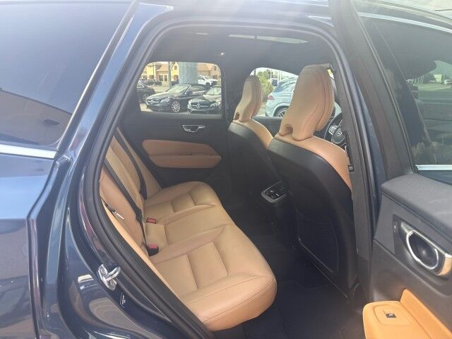 2020 Volvo XC60 Inscription Springfield IL 2020 Volvo XC60 Inscription Springfield IL