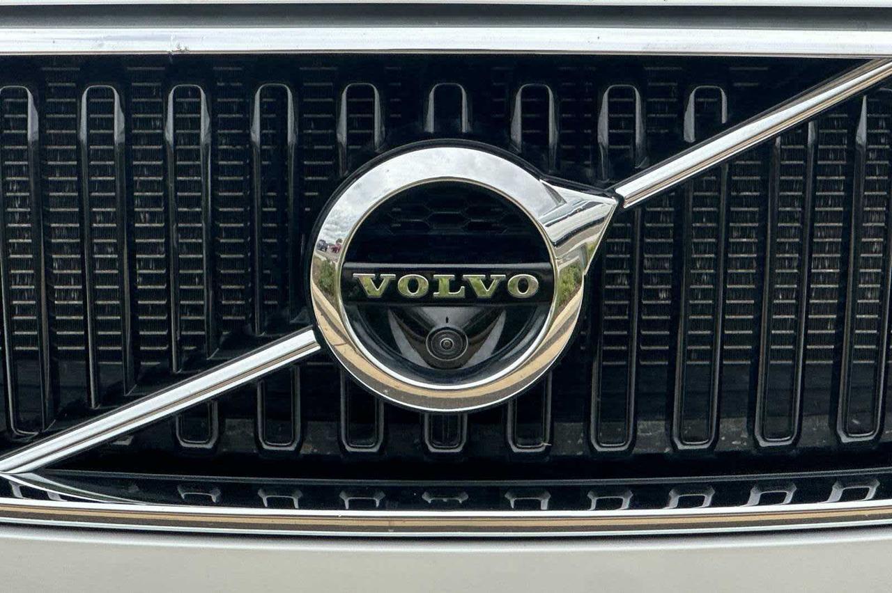 2020 Volvo XC60 Momentum Roseville CA