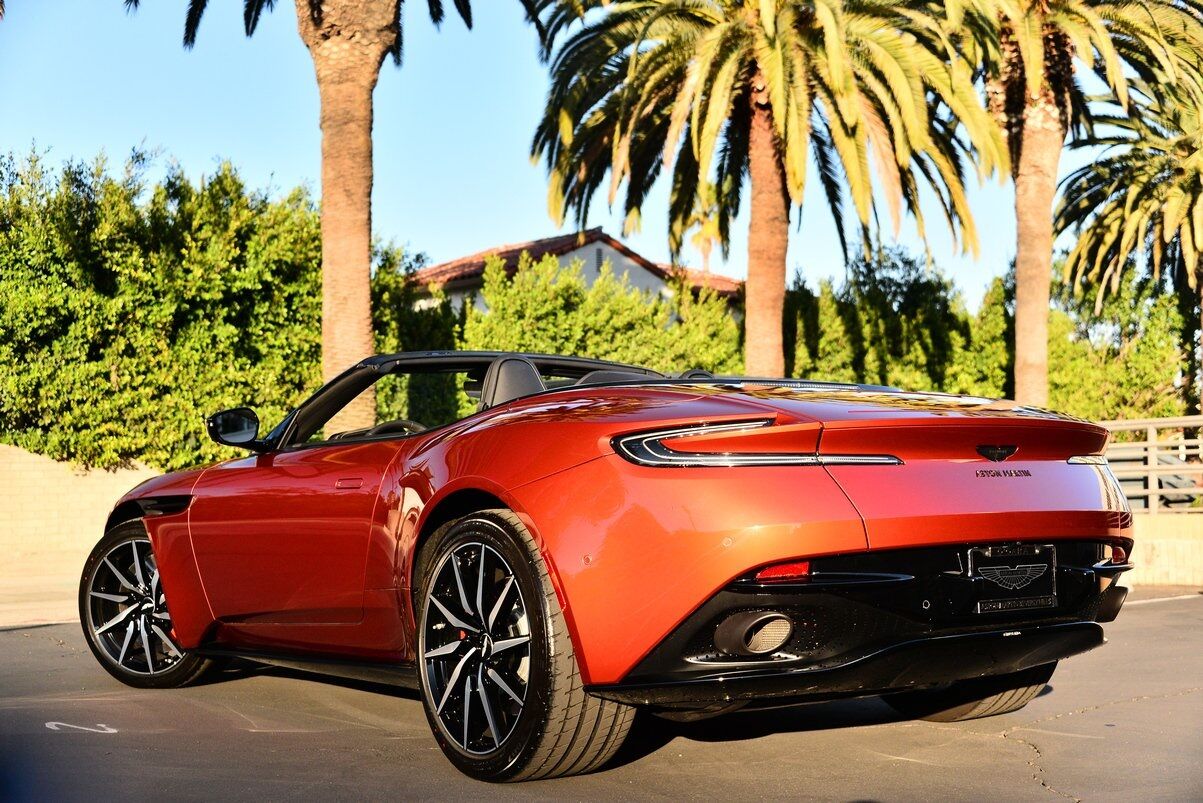 2021 Aston Martin DB11 Volante Volante