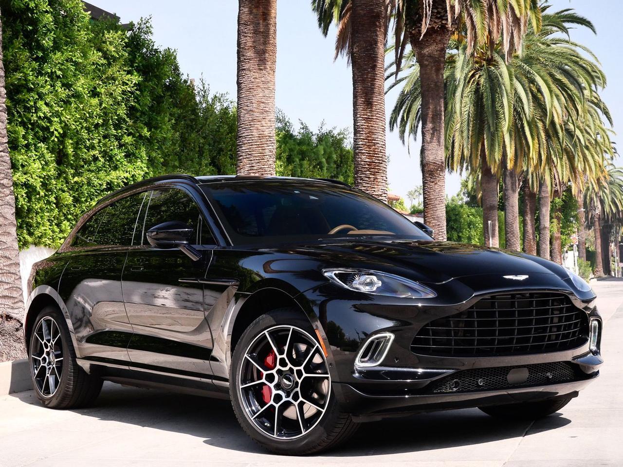2021 Aston Martin DBX