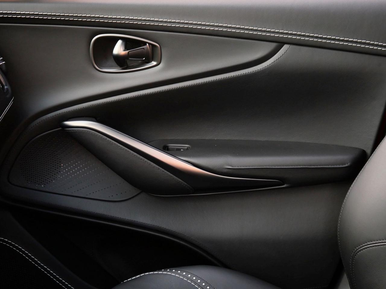 2021 Aston Martin DBX Lawrence KS