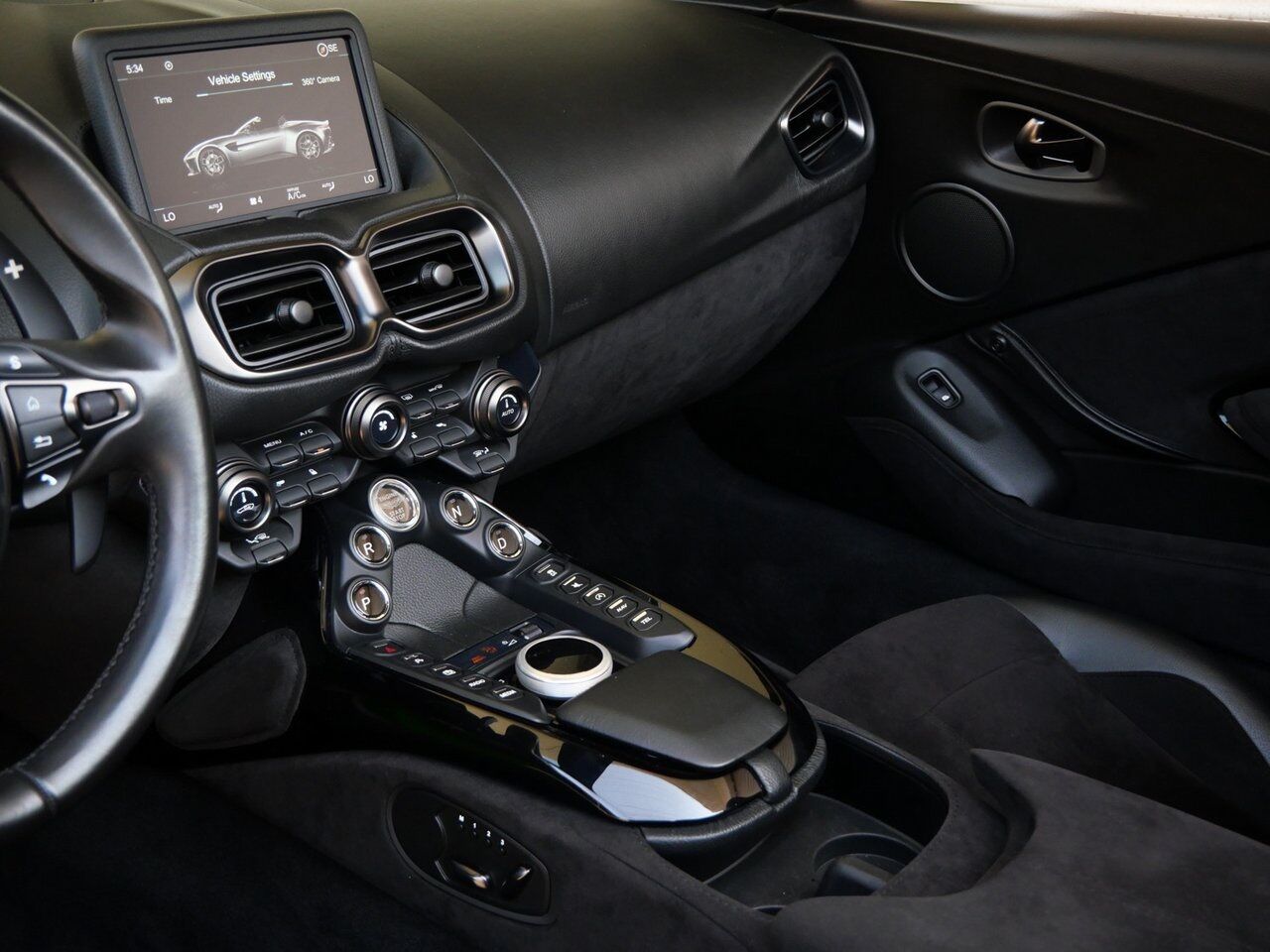 2021 Aston Martin Vantage Lawrence KS