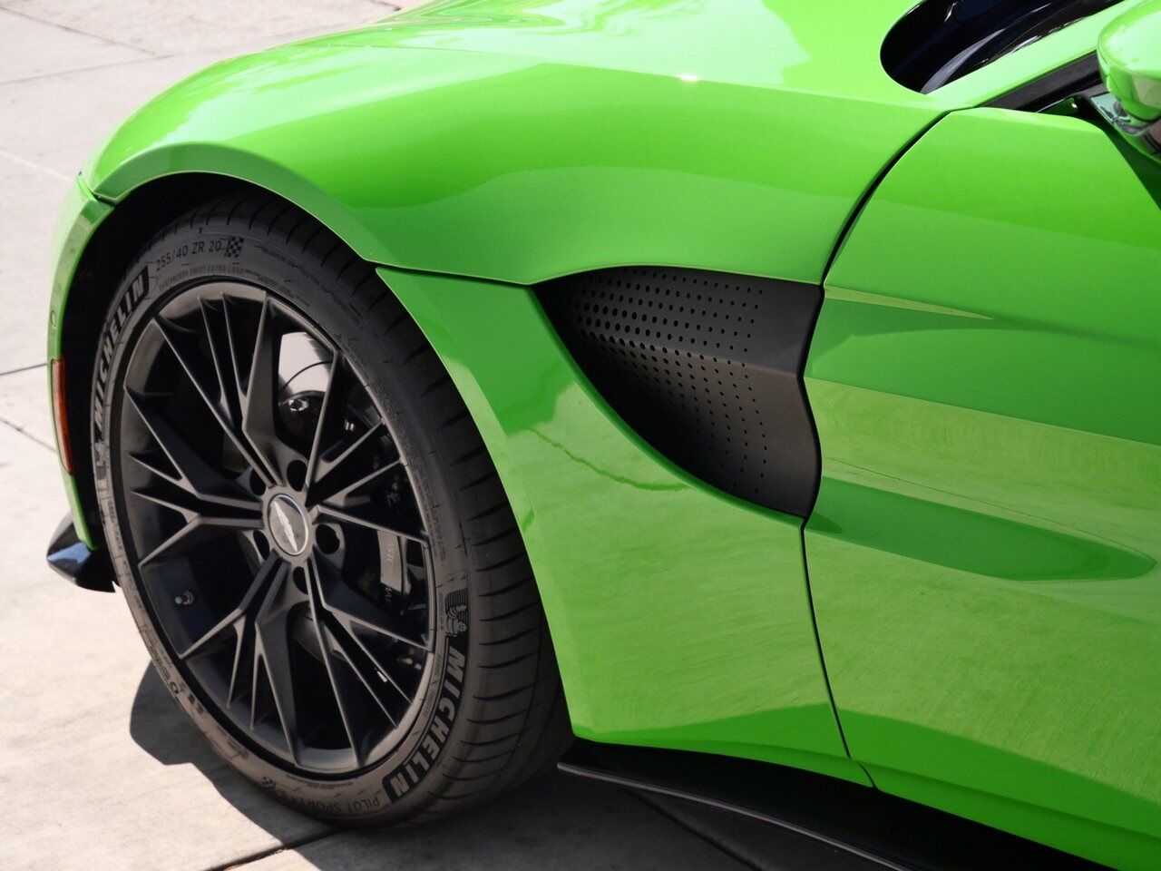 2021 Aston Martin Vantage Lawrence KS