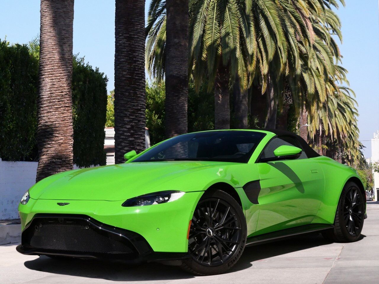 2021 Aston Martin Vantage Lawrence KS