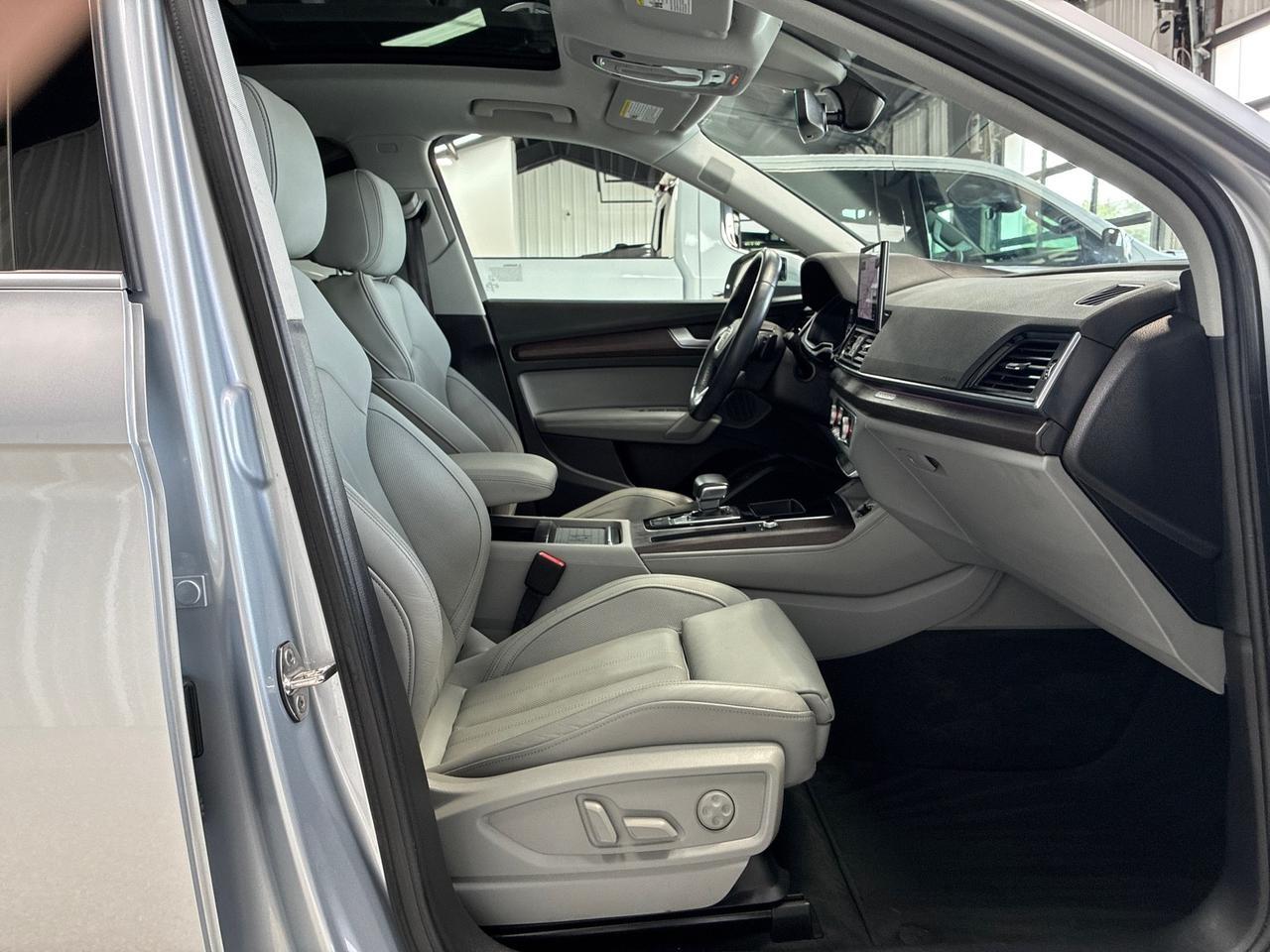 2021 Audi Q5 Prestige, 20in Wheels Houston TX 2021 Audi Q5 Prestige, 20in Wheels Houston TX
