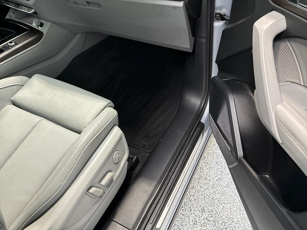 2021 Audi Q5 Prestige, 20in Wheels Houston TX 2021 Audi Q5 Prestige, 20in Wheels Houston TX