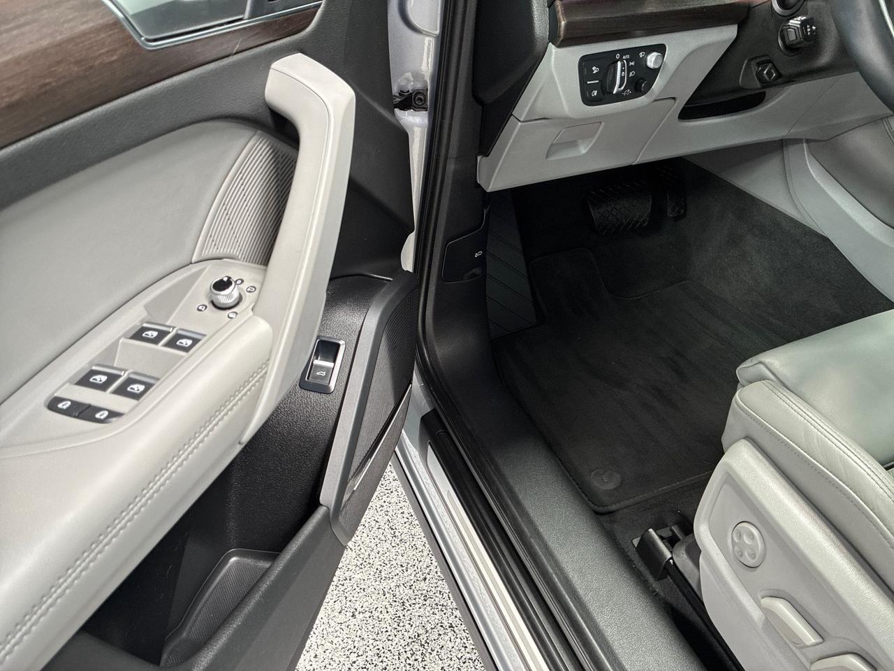 2021 Audi Q5 Prestige, 20in Wheels Houston TX 2021 Audi Q5 Prestige, 20in Wheels Houston TX