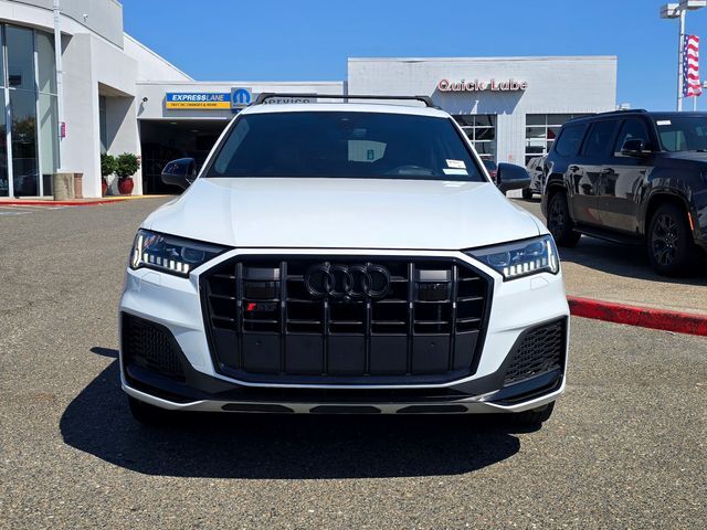 2021 Audi SQ7 Prestige 2021 Audi SQ7 Prestige