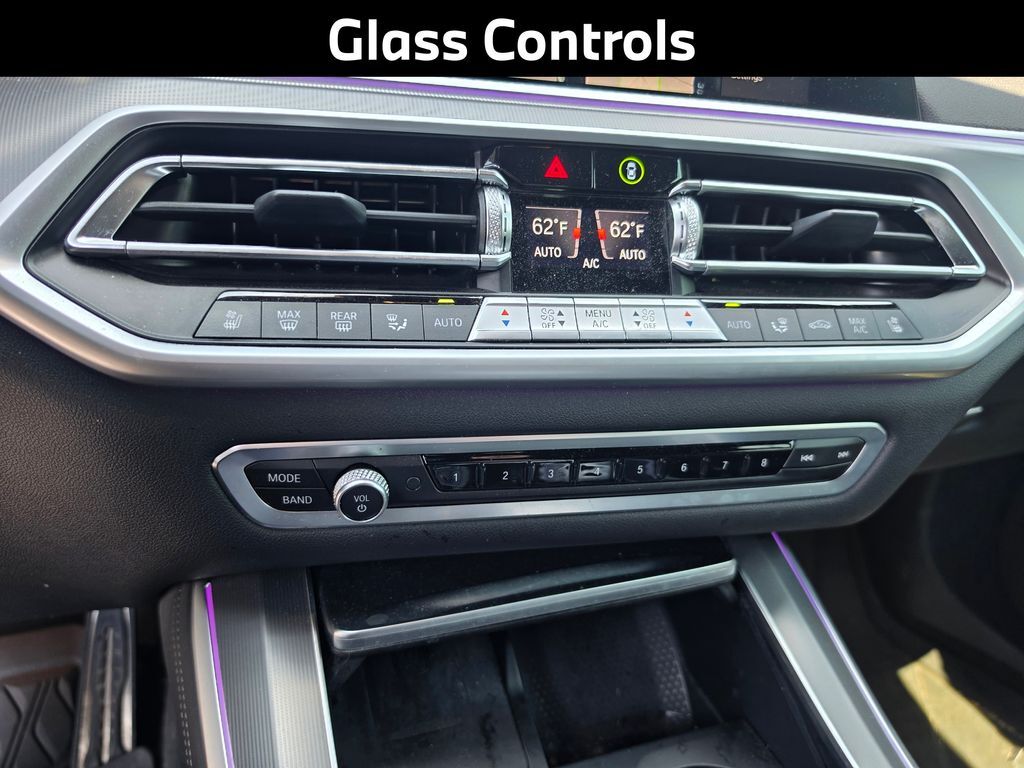 2021 BMW X5 M50i