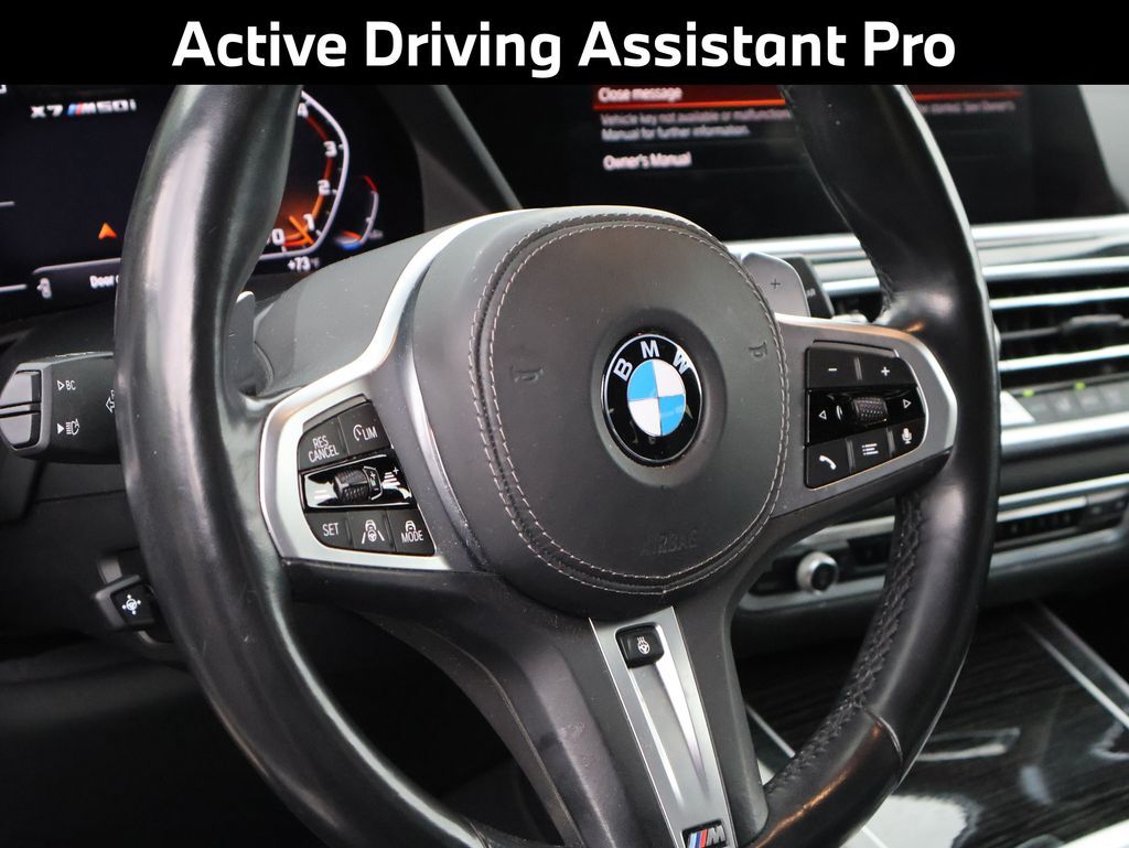 2021 BMW X7 M50i