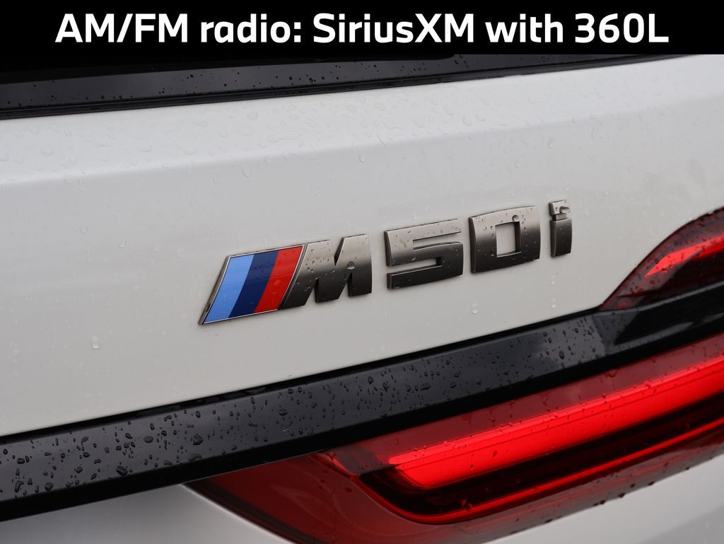 2021 BMW X7 M50i