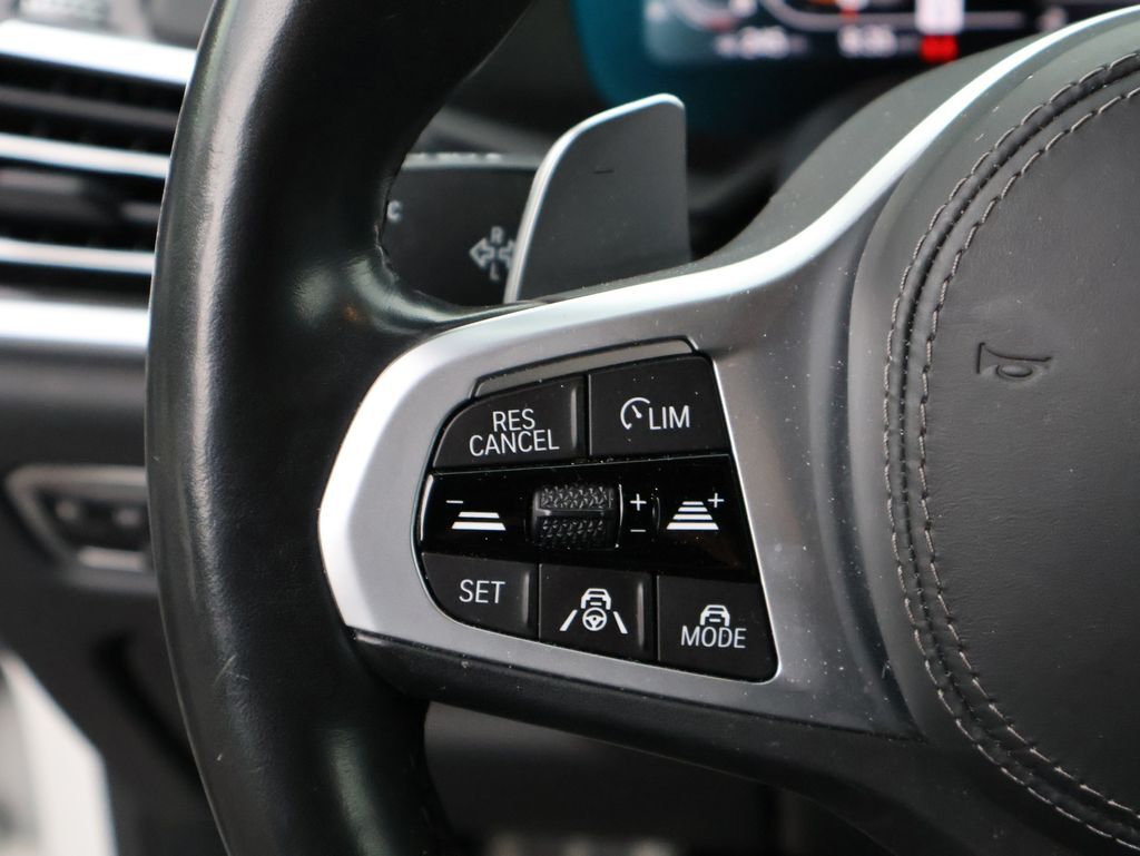 2021 BMW X7 M50i