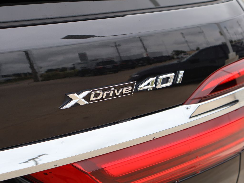 2021 BMW X7 xDrive40i