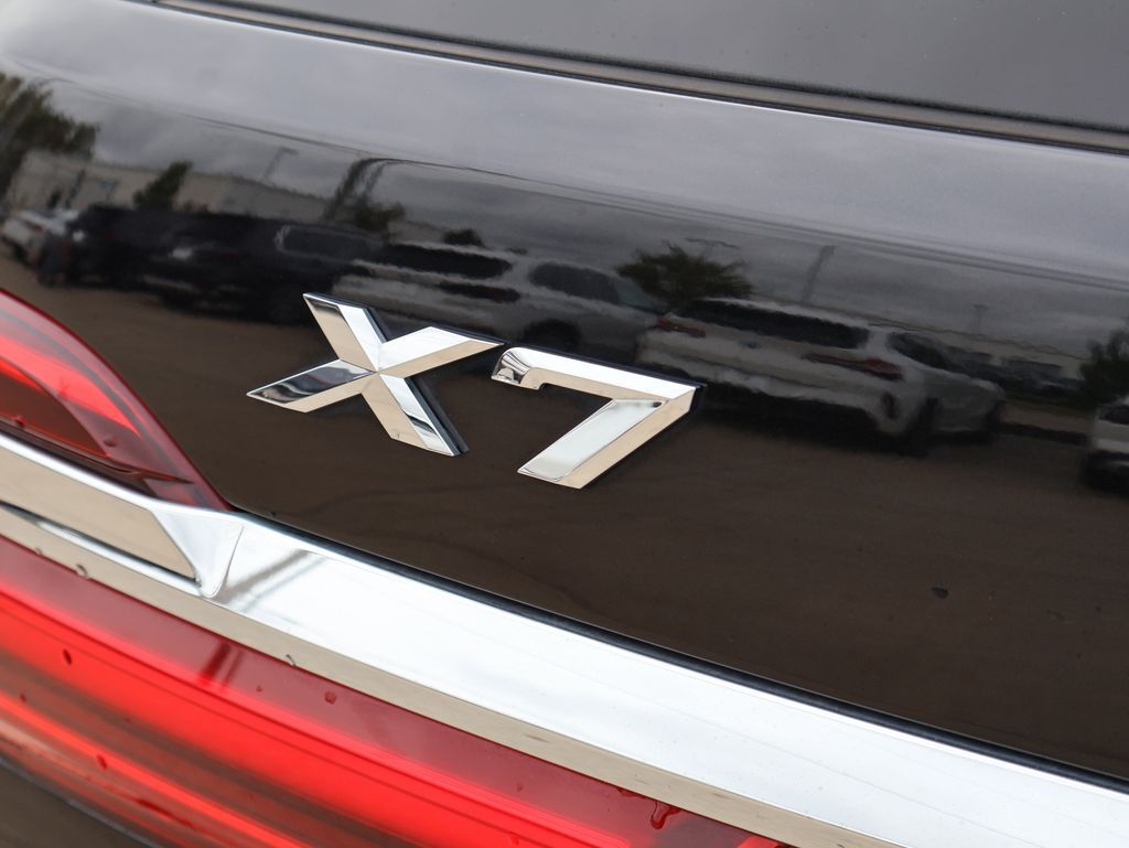 2021 BMW X7 xDrive40i