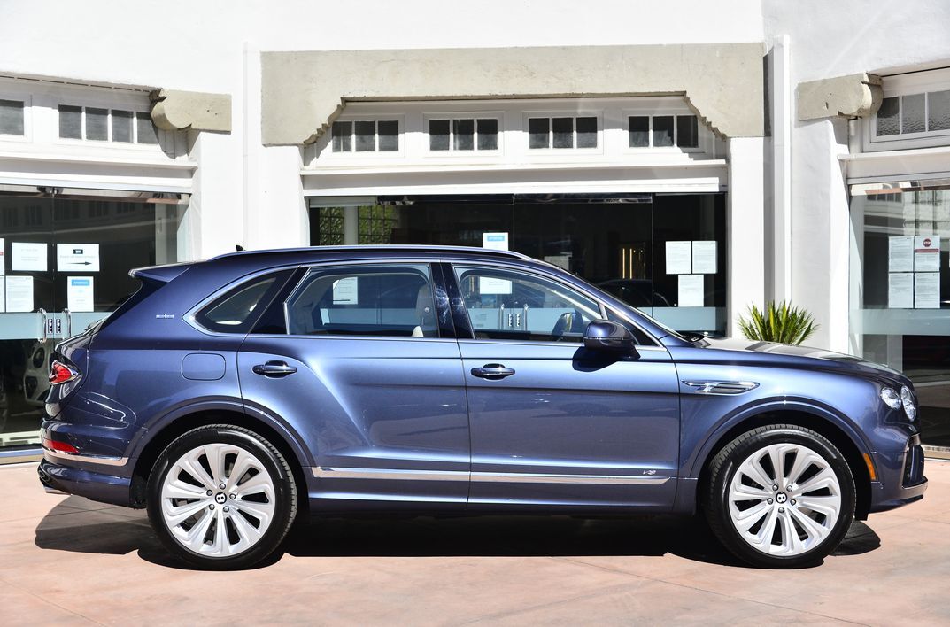 2021 Bentley Bentayga V8 V8 Lawrence KS